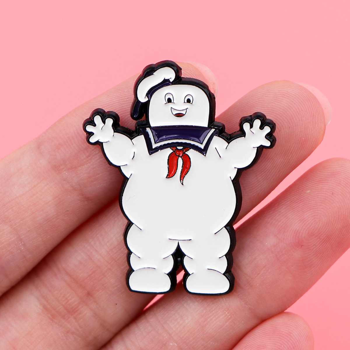 Vintage Movie Enamel Lapel Pin - đánh giá và giá Embroidery Illustration