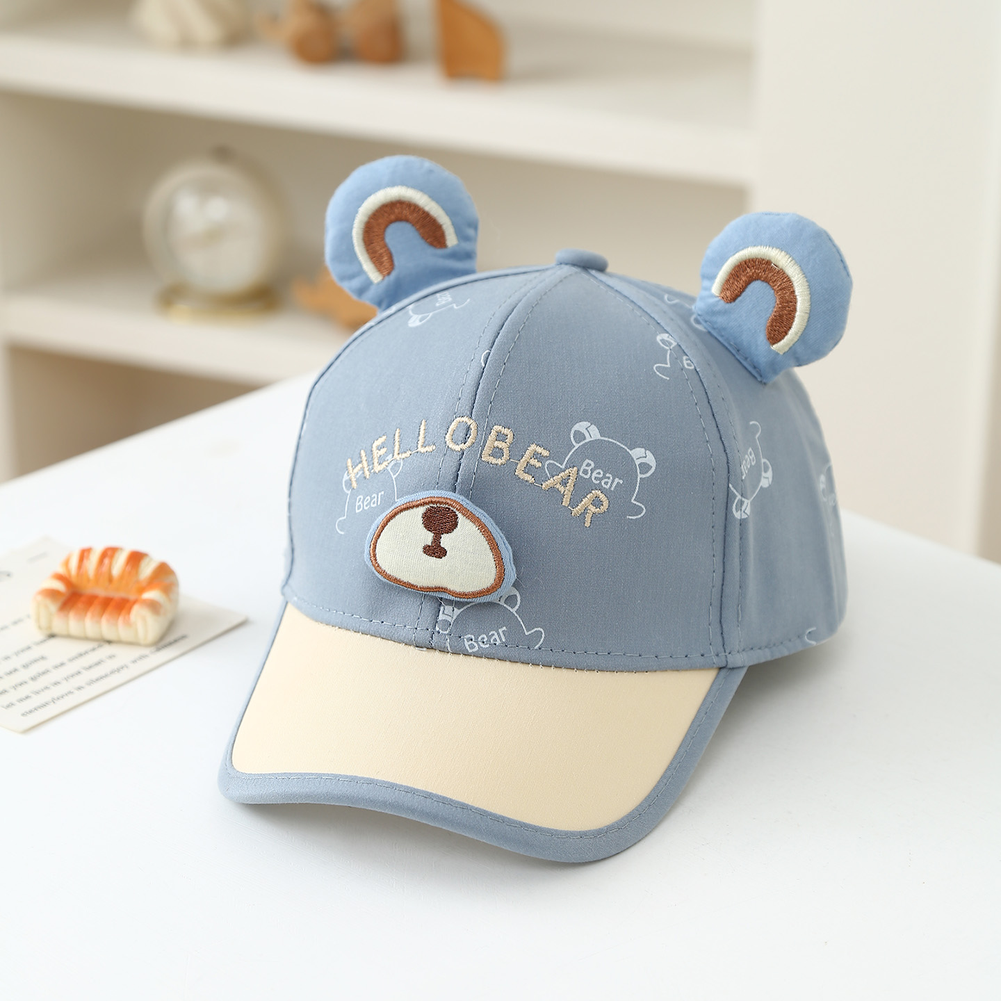 Cartoon embroidered bear child - đánh giá và giá Embroidery Hat Machine