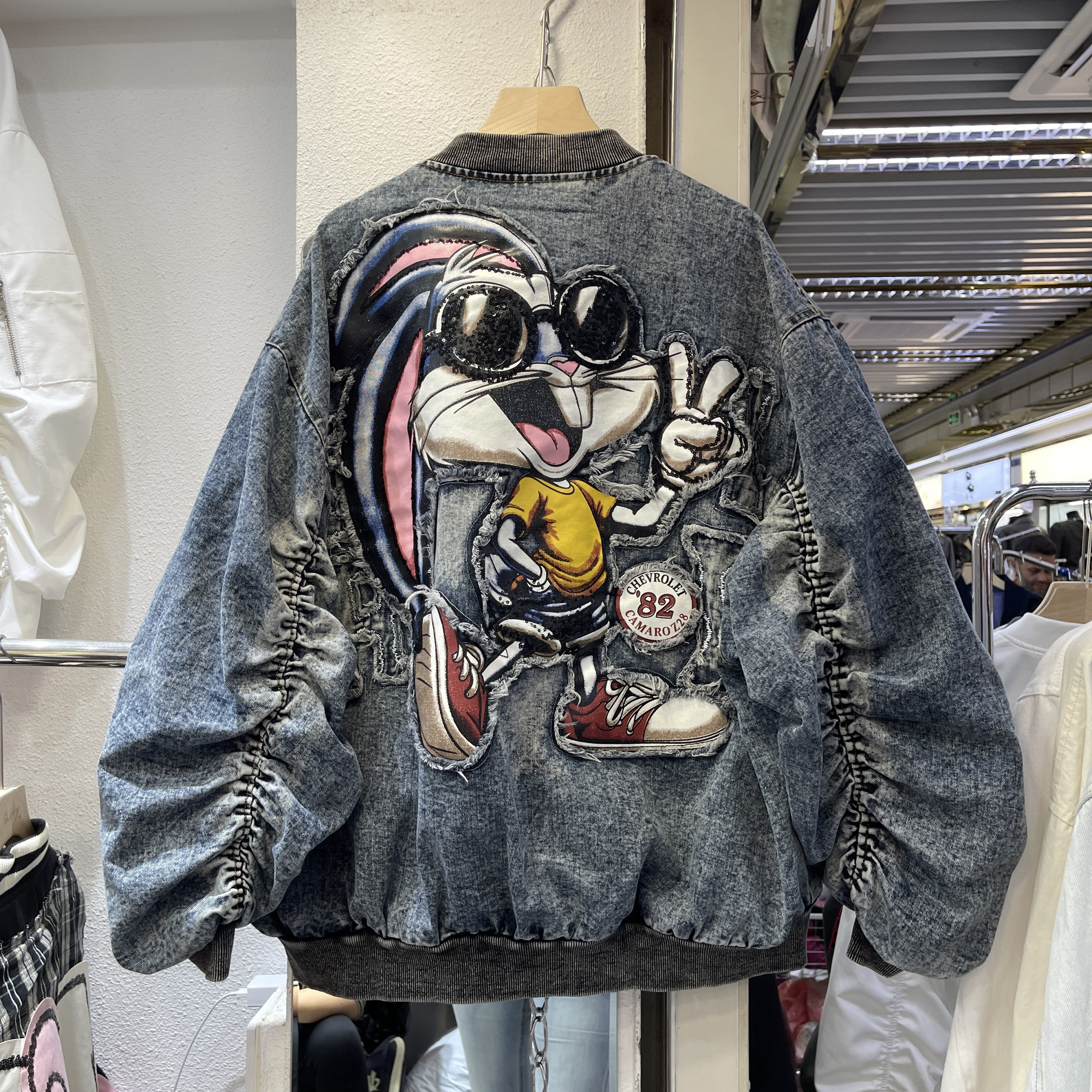 Loose Fit Rabbit Eight Brother - đánh giá và giá Embroidery Rabbit