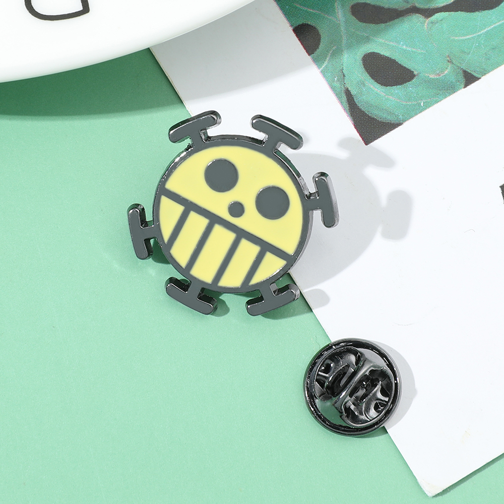 One Piece Brooch Anime Cartoon - đánh giá và giá Embroidery Illustration