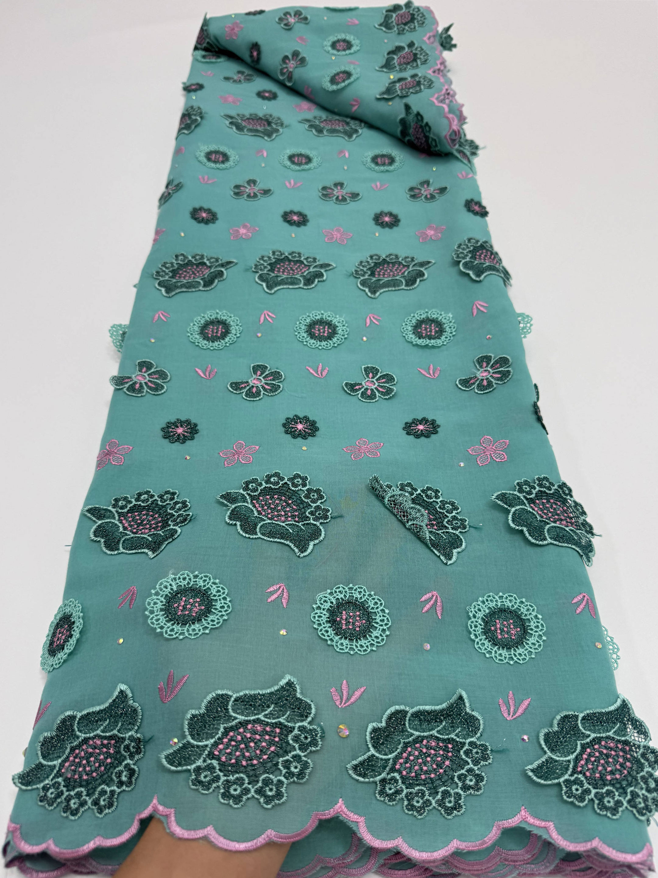 High-Quality African Swiss Voi - đánh giá và giá Embroidery Abaya