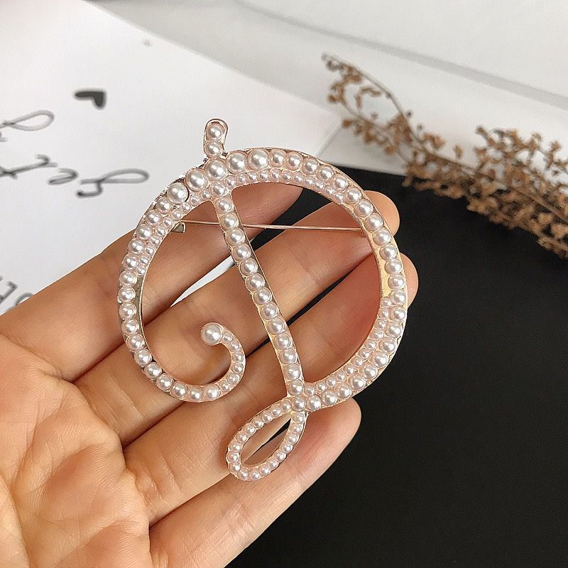 English Letters A-Z Pearl Broo - đánh giá và giá Embroidery Letter M